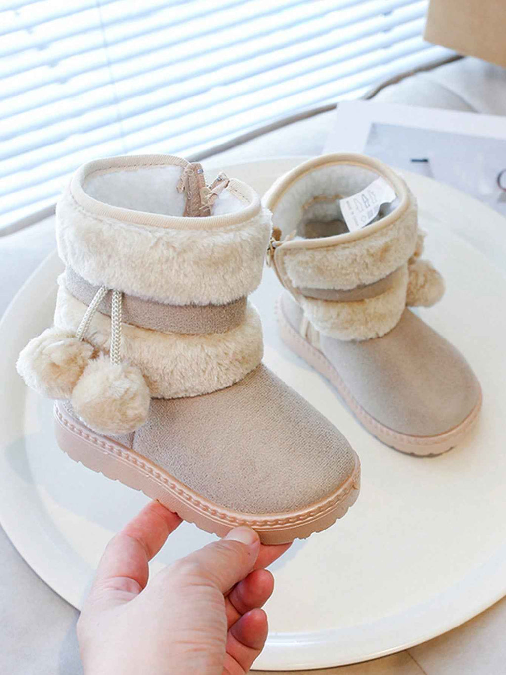 1 Pair Kids Boots