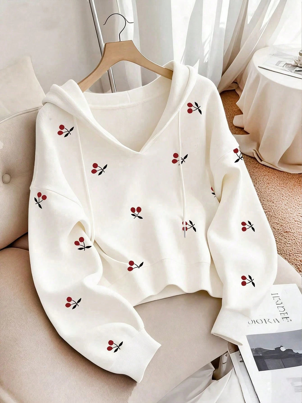 Women Cherry Print Hooded Sweatshirt