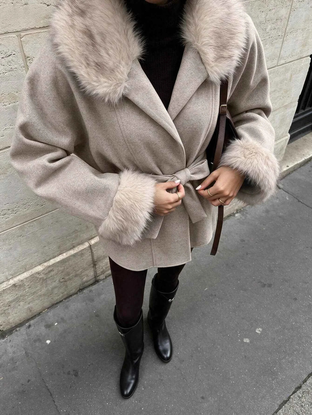 Women's Casual Wool Belted Coat With Faux Fur