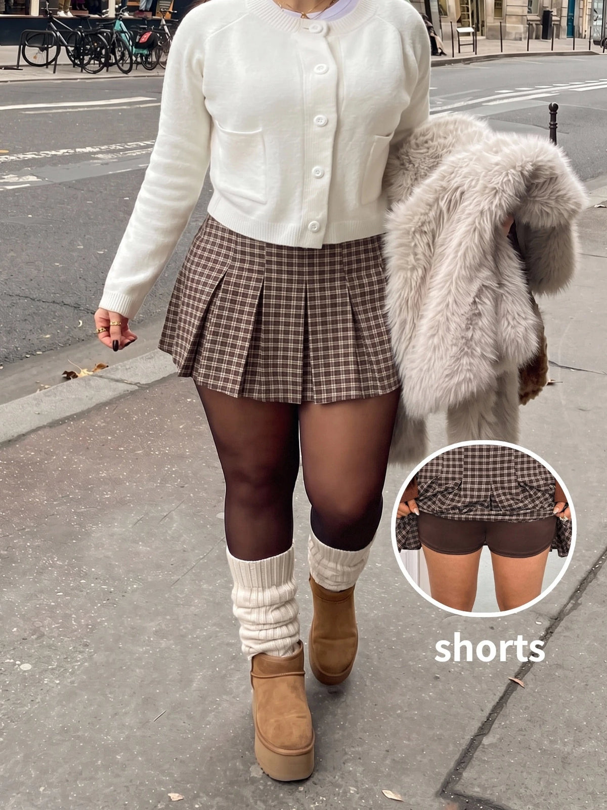 Plus Size Plaid Pleated Skirt