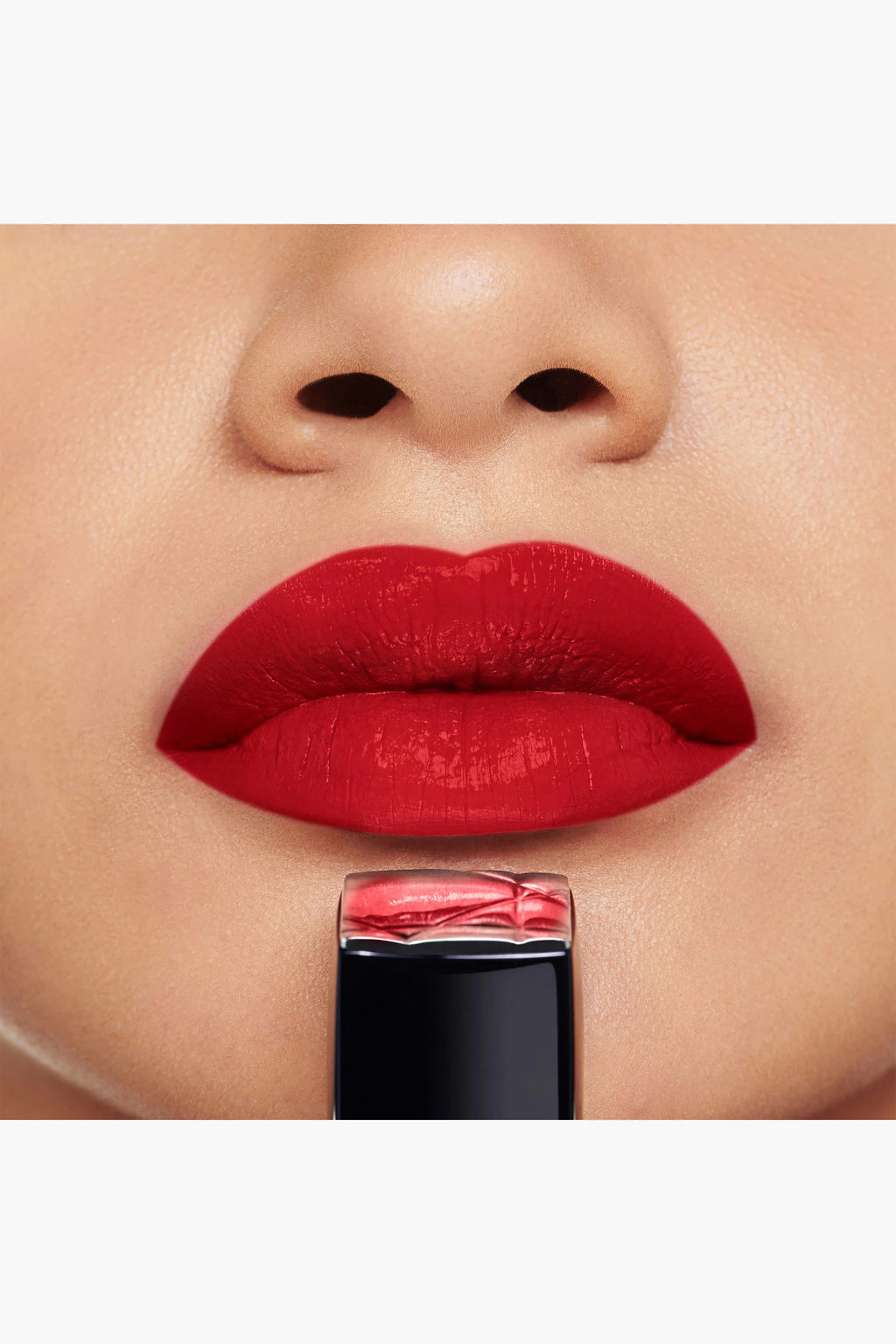 Rouge Dior 999 au fini satiné