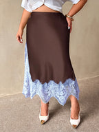 Plus Size Contrast Lace Split Thigh Satin Skirt