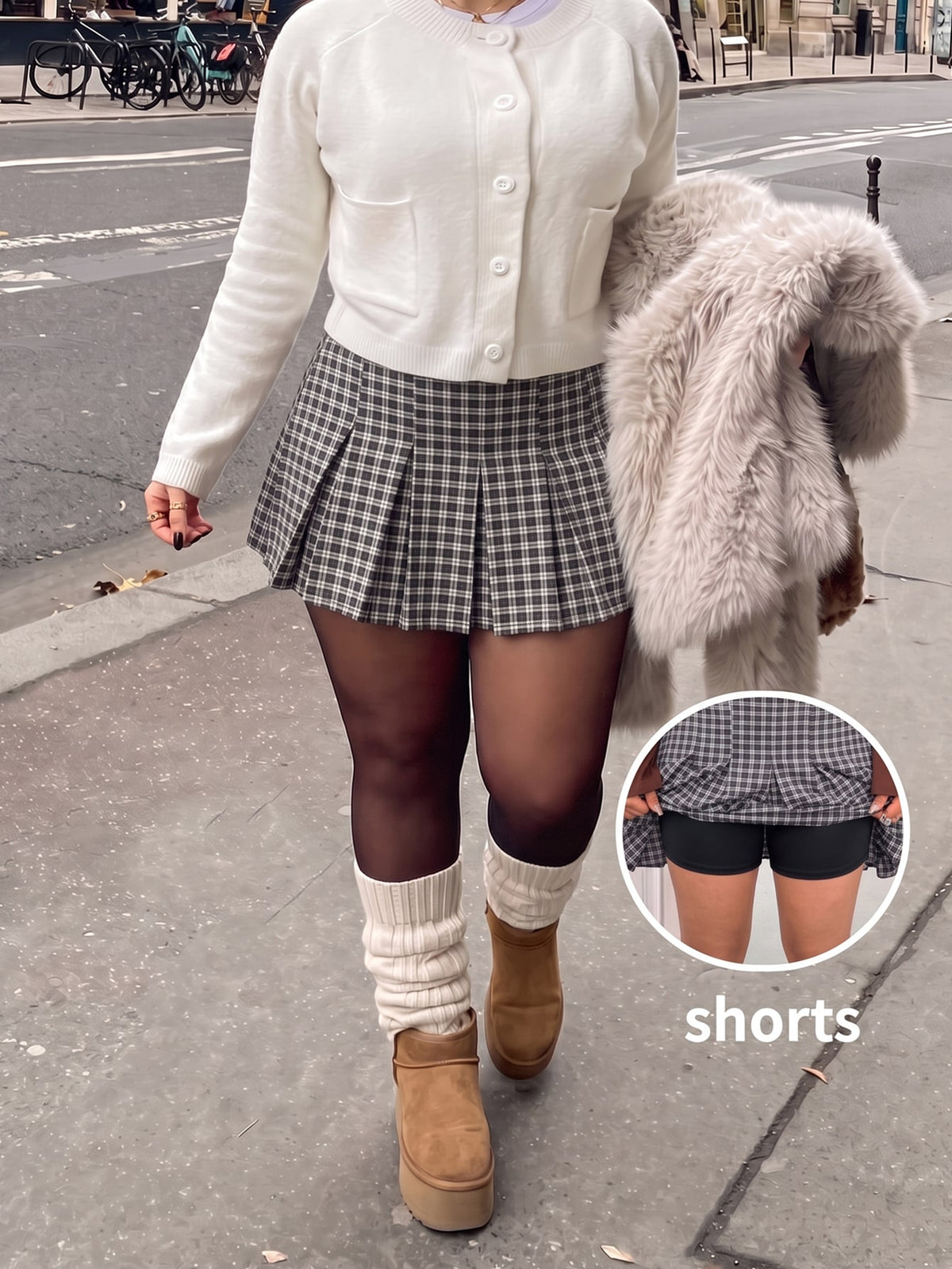 Plus Size Plaid Pleated Skirt - Black and White